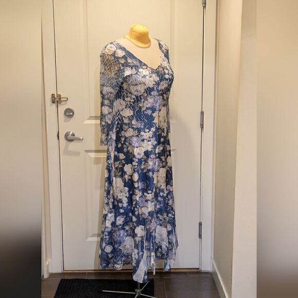 EUC Komarov XL Lace Sleeve Charmeuse and Chiffon Cocktail Dress in Casablanca - Picture 8 of 16